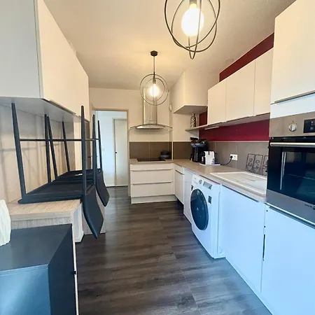 T3 Lumineux - Terrasse- Proche Des Grands Buffets Apartman *